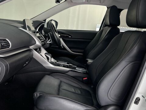 Mitsubishi Eclipse Cross EXCEED 9