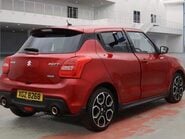 Suzuki Swift SPORT BOOSTERJET MHEV 4