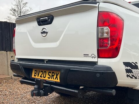 Nissan Navara DCI N-GUARD SHR DCB 17