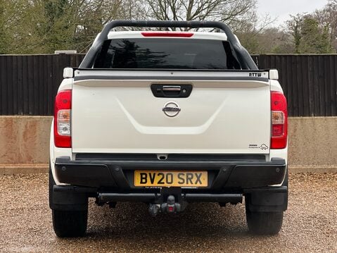 Nissan Navara DCI N-GUARD SHR DCB 8