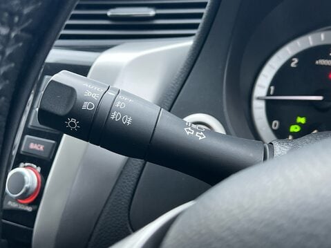 Nissan Navara DCI N-GUARD SHR DCB 31