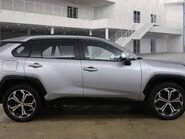 Suzuki Across E-FOUR PHEV 6