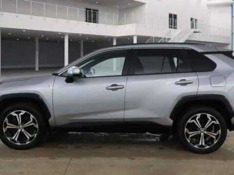 Suzuki Across E-FOUR PHEV 7