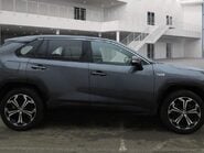 Suzuki Across E-FOUR PHEV 3
