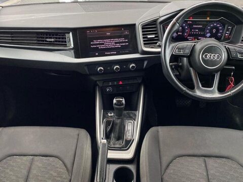 Audi A1 SPORTBACK TFSI SPORT 4