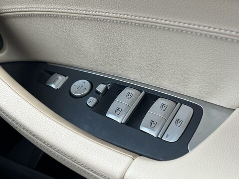 BMW Ix3 PREMIER EDITION PRO 33