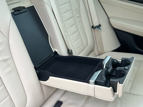 BMW Ix3 PREMIER EDITION PRO 38