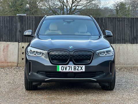BMW Ix3 PREMIER EDITION PRO 7