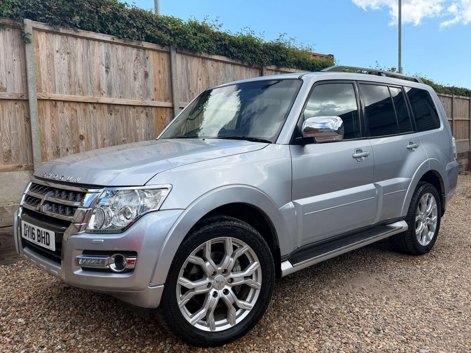 Mitsubishi Shogun