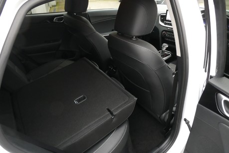 Kia Xceed 1.6 GDi 8.9kWh 3 SUV 5dr Petrol Plug-in Hybrid DCT Euro 6 (s/s) (139 bhp) 40