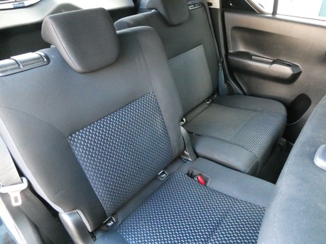 Suzuki Ignis 1.2 Dualjet MHEV SZ5 Hatchback 5dr Petrol Hybrid Manual ALLGRIP Euro 6 (s/s 36