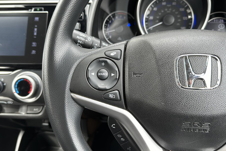 Honda Jazz 1.3 i-VTEC SE Navi Hatchback 5dr Petrol Manual Euro 6 (s/s) (102 ps) 16
