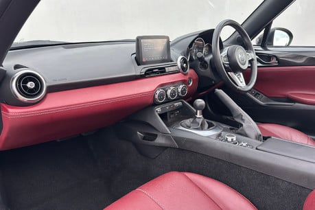 Mazda MX-5 2.0 SKYACTIV-G GT Sport Tech Convertible 2dr Petrol Manual Euro 6 (s/s) (18 10