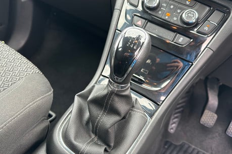 Vauxhall Mokka X DESIGN NAV ECOTEC S/S 12