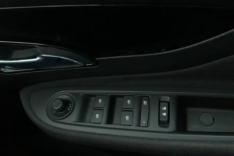Vauxhall Mokka X DESIGN NAV ECOTEC S/S 22
