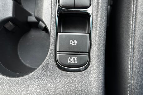 Kia Niro 1.6 GDi 8.9kWh 2 SUV 5dr Petrol Plug-in Hybrid DCT Euro 6 (s/s) (139 bhp) 24