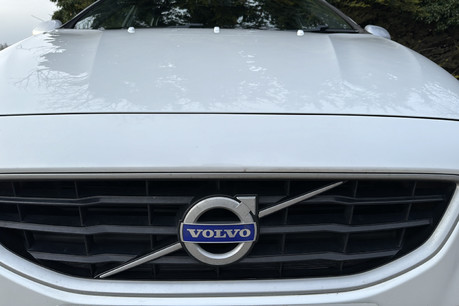 Volvo V40 1.5 T2 R-Design Nav Hatchback 5dr Petrol Auto Euro 6 (s/s) (122 ps) 36