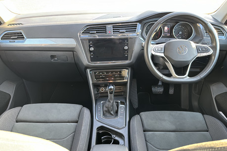 Volkswagen Tiguan 1.5 TSI Life SUV 5dr Petrol DSG Euro 6 (s/s) (150 ps) 8