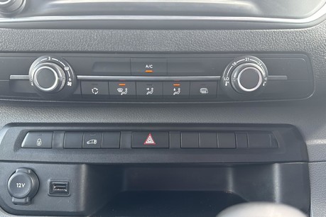 Vauxhall Vivaro 1.5 Turbo D 2900 Dynamic L1 H1 Euro 6 (s/s) 6dr 11