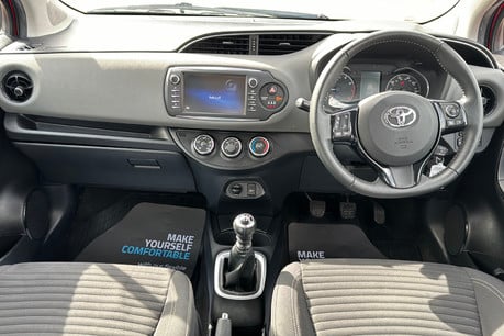 Toyota Yaris 1.5 VVT-i Icon Hatchback 5dr Petrol Manual Euro 6 (111 ps) 8