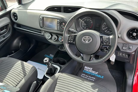 Toyota Yaris 1.5 VVT-i Icon Hatchback 5dr Petrol Manual Euro 6 (111 ps) 9