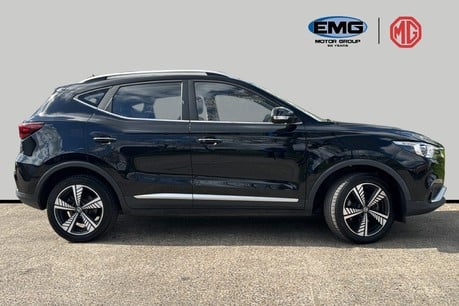 MG ZS EXCLUSIVE 3