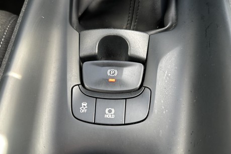 Toyota C-HR 1.2 VVT-i Icon Euro 6 (s/s) 5dr 25
