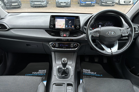 Hyundai i30 1.4 T-GDi Blue Drive Premium Hatchback 5dr Petrol Manual Euro 6 (s/s) (140 8