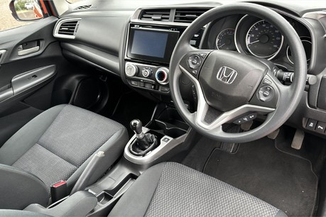 Honda Jazz 1.3 i-VTEC SE Hatchback 5dr Petrol Manual Euro 6 (s/s) (102 ps) 9