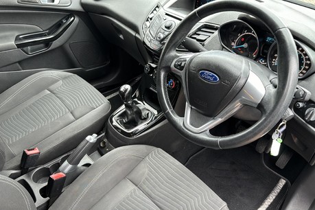 Ford Fiesta 1.25 Zetec Euro 5 5dr 9