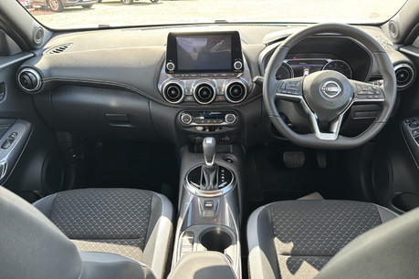 Nissan Juke 1.6 N-Connecta SUV 5dr Petrol Hybrid Auto Euro 6 (143 ps) 7