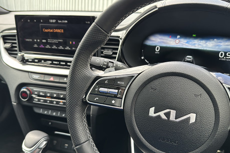 Kia Xceed 1.5 T-GDi GT-Line S SUV 5dr Petrol DCT Euro 6 (s/s) (158 bhp) 16