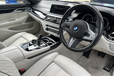 BMW 7 Series 6.6 M760L V12 Auto xDrive Euro 6 4dr 17