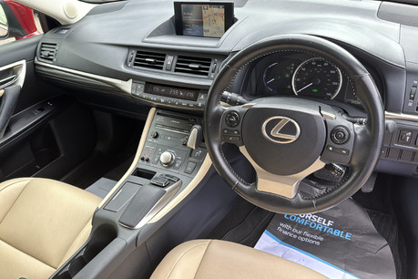 Lexus CT 1.8 200h Premier Hatchback 5dr Petrol Hybrid CVT Euro 6 (s/s) (136 ps) 9