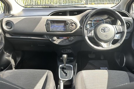 Toyota Yaris 1.5 VVT-h Icon E-CVT Euro 6 5dr 8