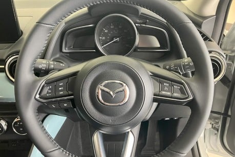 Mazda 2 1.5 90ps Exclusive-Line Auto / Black Cloth 14