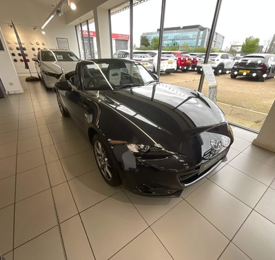 Mazda MX-5 Roadster 1.5 132ps Exclusive-Line / Black Leather