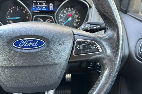 Ford Focus 1.5 TDCi ST-Line Hatchback 5dr Diesel Manual Euro 6 (s/s) (120 ps) 17