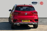 MG ZS EXCLUSIVE T-GDI 5