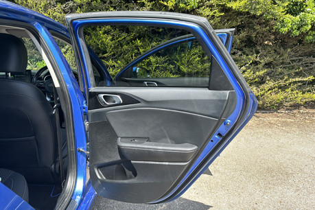 Kia Ceed 1.4 T-GDi Blue Edition Hatchback 5dr Petrol Manual Euro 6 (s/s) (138 bhp) 27