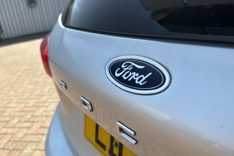 Ford Focus 1.0T EcoBoost ST-Line Auto Euro 6 (s/s) 5dr 25