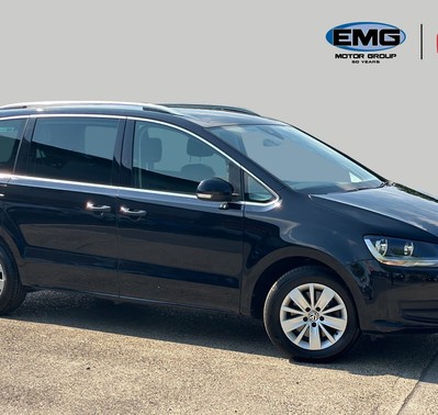 Volkswagen Sharan SE NAVIGATION TSI DSG