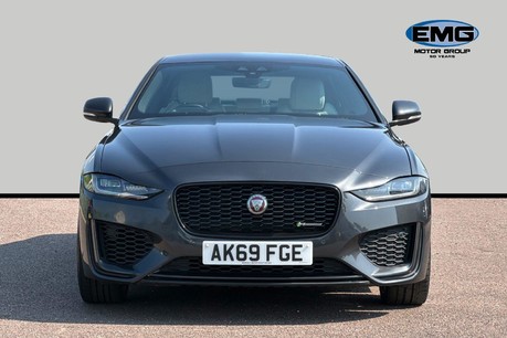 Jaguar XE 2.0 P300i R-Dynamic HSE Auto AWD Euro 6 (s/s) 4dr 2