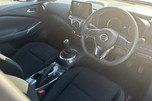 Nissan Juke 1.0 DIG-T Acenta Euro 6 (s/s) 5dr 9