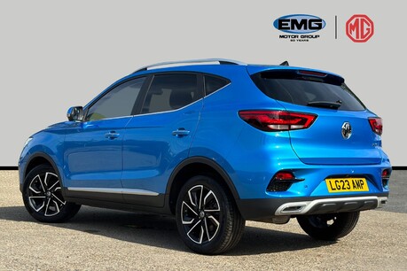 MG ZS EXCLUSIVE 4