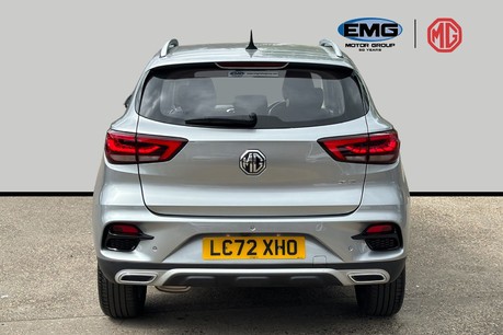 MG ZS EXCLUSIVE T-GDI 5