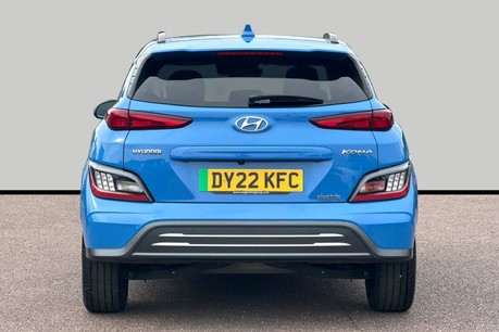 Hyundai KONA 39kWh Premium SUV 5dr Electric Auto (10.5kW Charger) (136 ps) 5