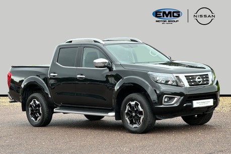 Nissan Navara 2.3 dCi Tekna Auto 4WD Euro 6 4dr 1