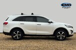 Kia Sorento 2.2 CRDi KX-3 SUV 5dr Diesel Manual AWD Euro 6 (s/s) (197 bhp) 3