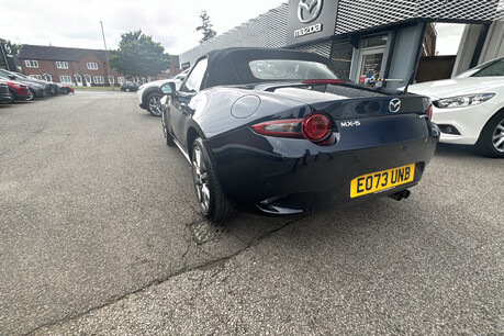 Mazda MX-5 2.0 EXCLUSIVE-LINE 33